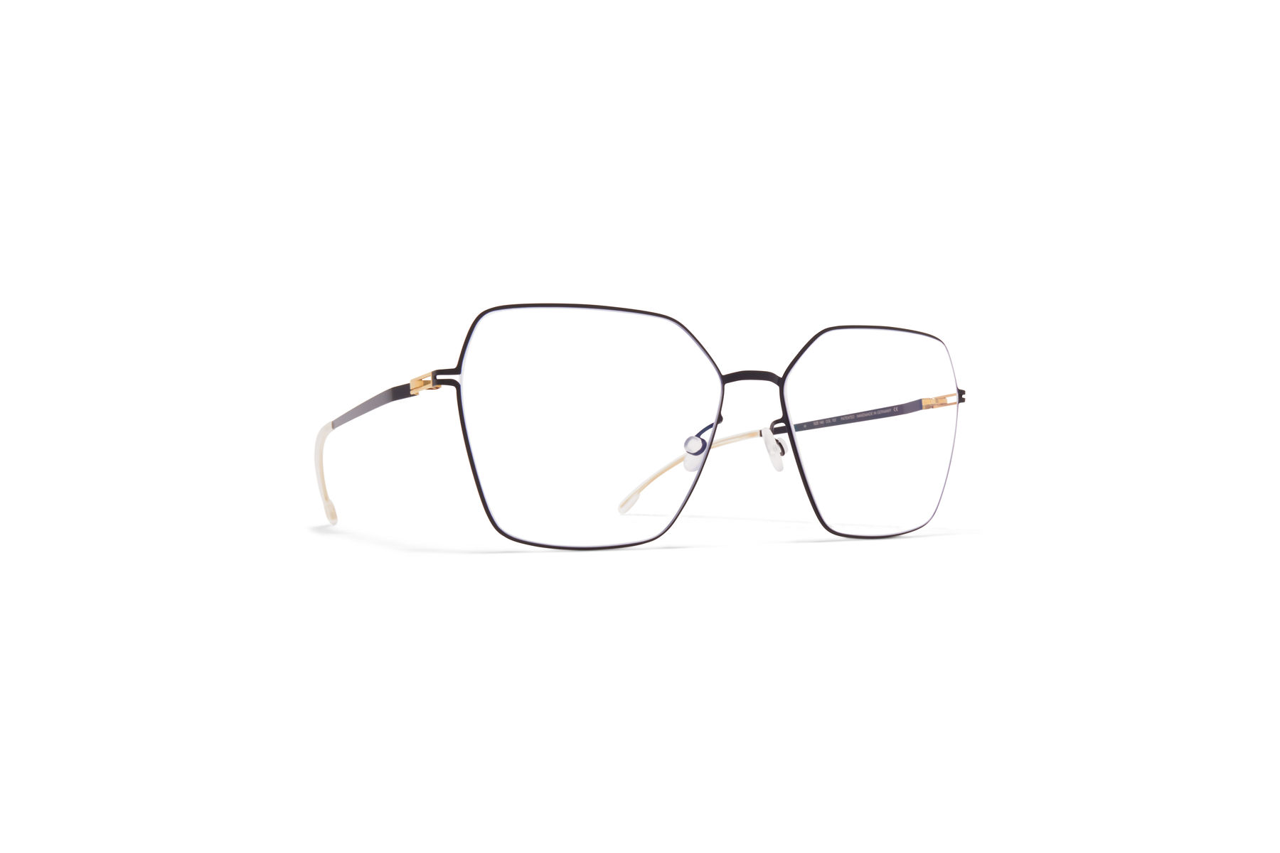 Liva / Jet Black