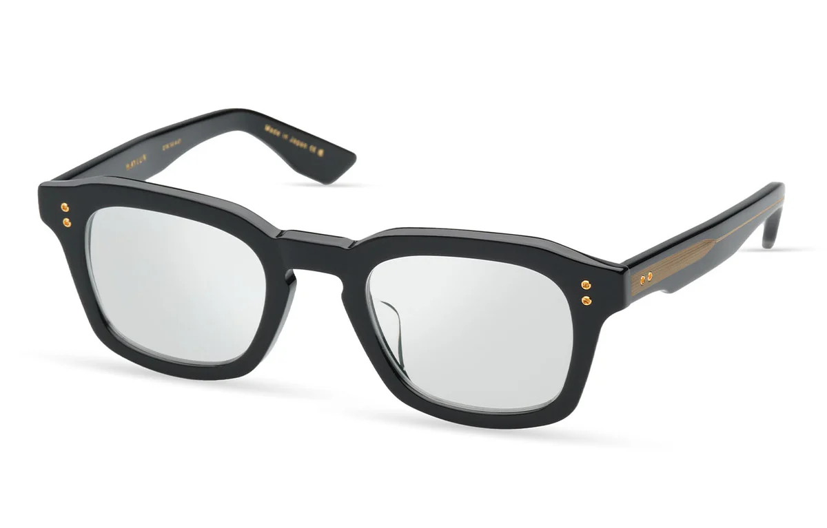 BLACK 01