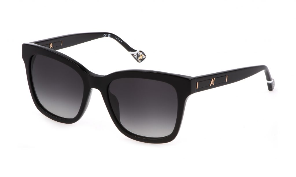 Black 0700