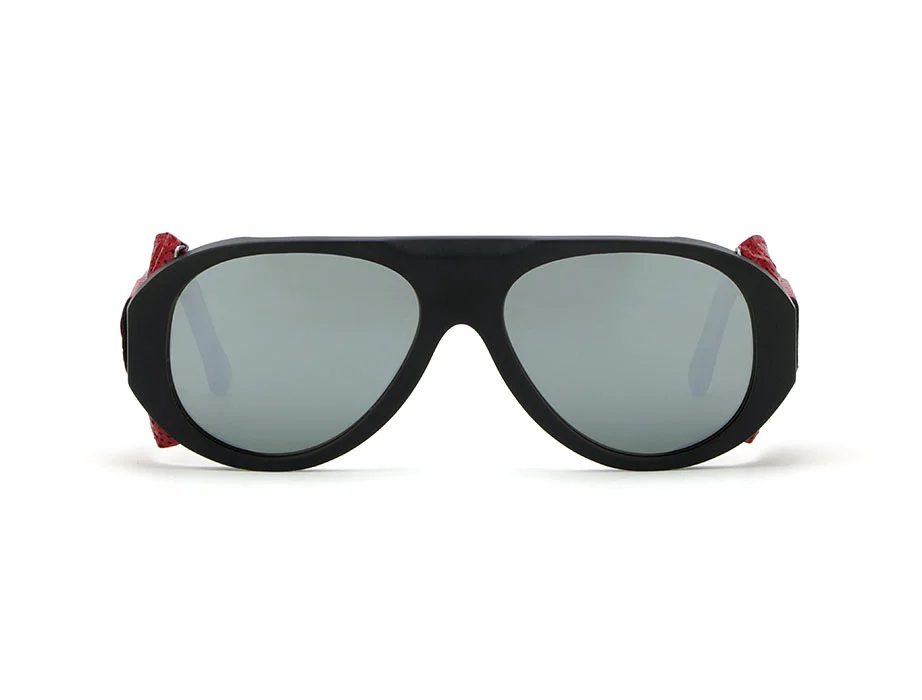 SAND FLAP / MT BLACK/RED FLAP