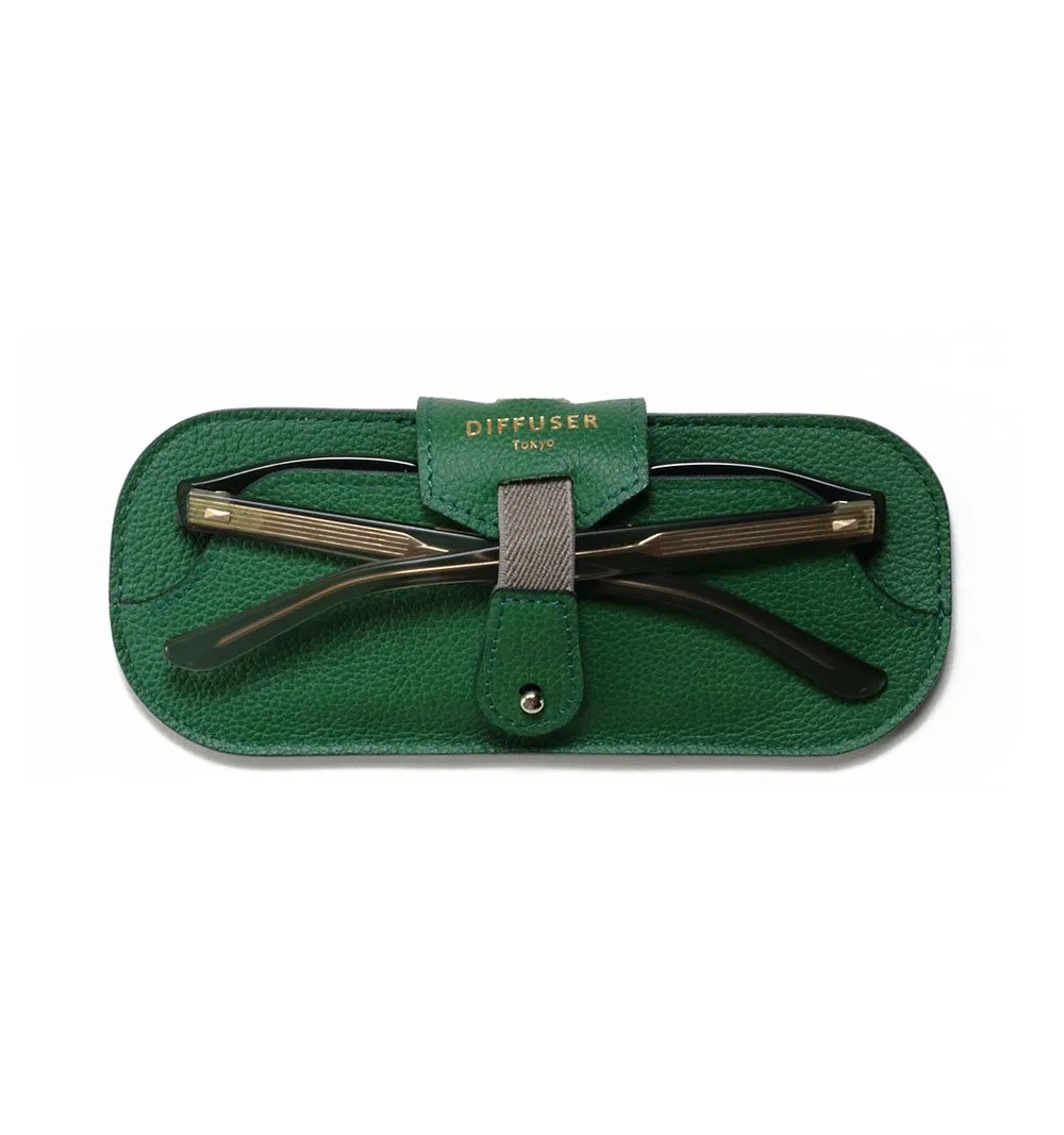 SHRINK LEATHER SMART CASE / GREEN/CAMEL
