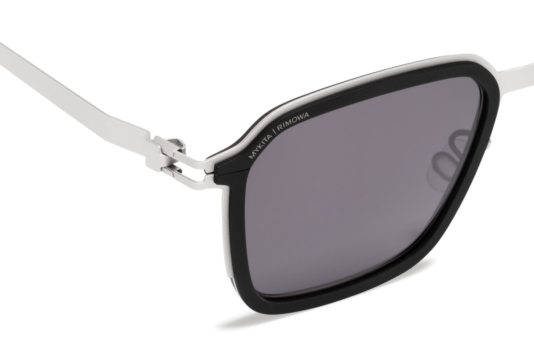 MR002 / AL1-WHITE SILVER/BLACK