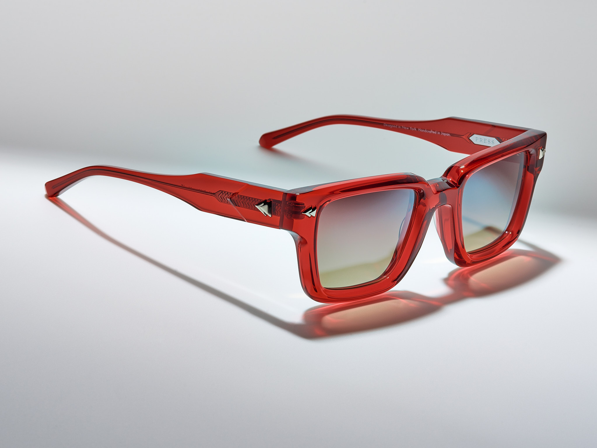 HOLLET / CRIMSON / SILVER