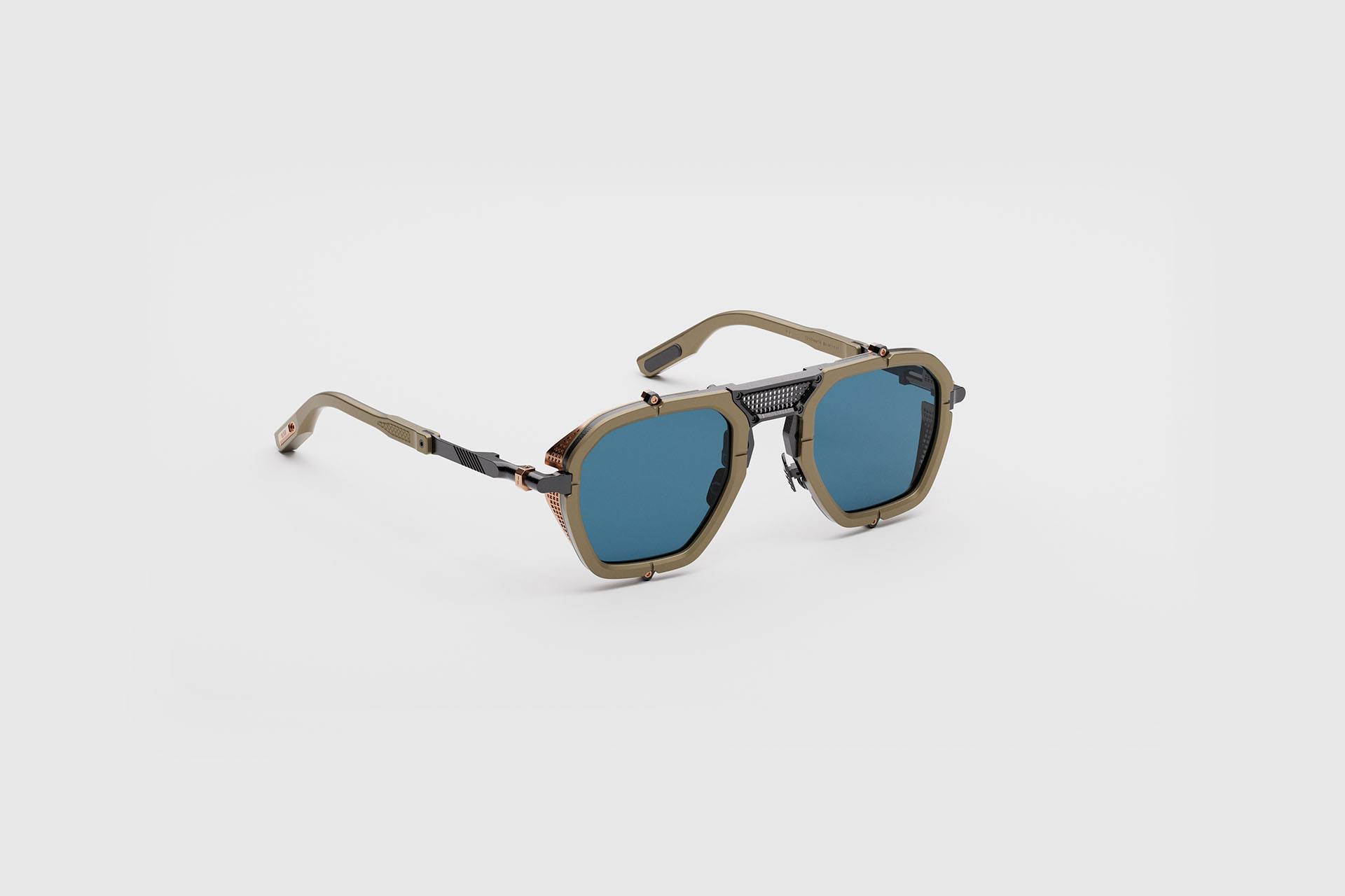 NOMAD 02 / DESERT SAND C2