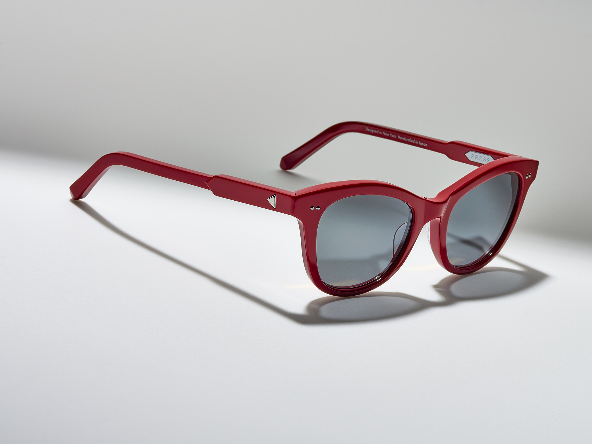 THE CHARADE / RED / SILVER