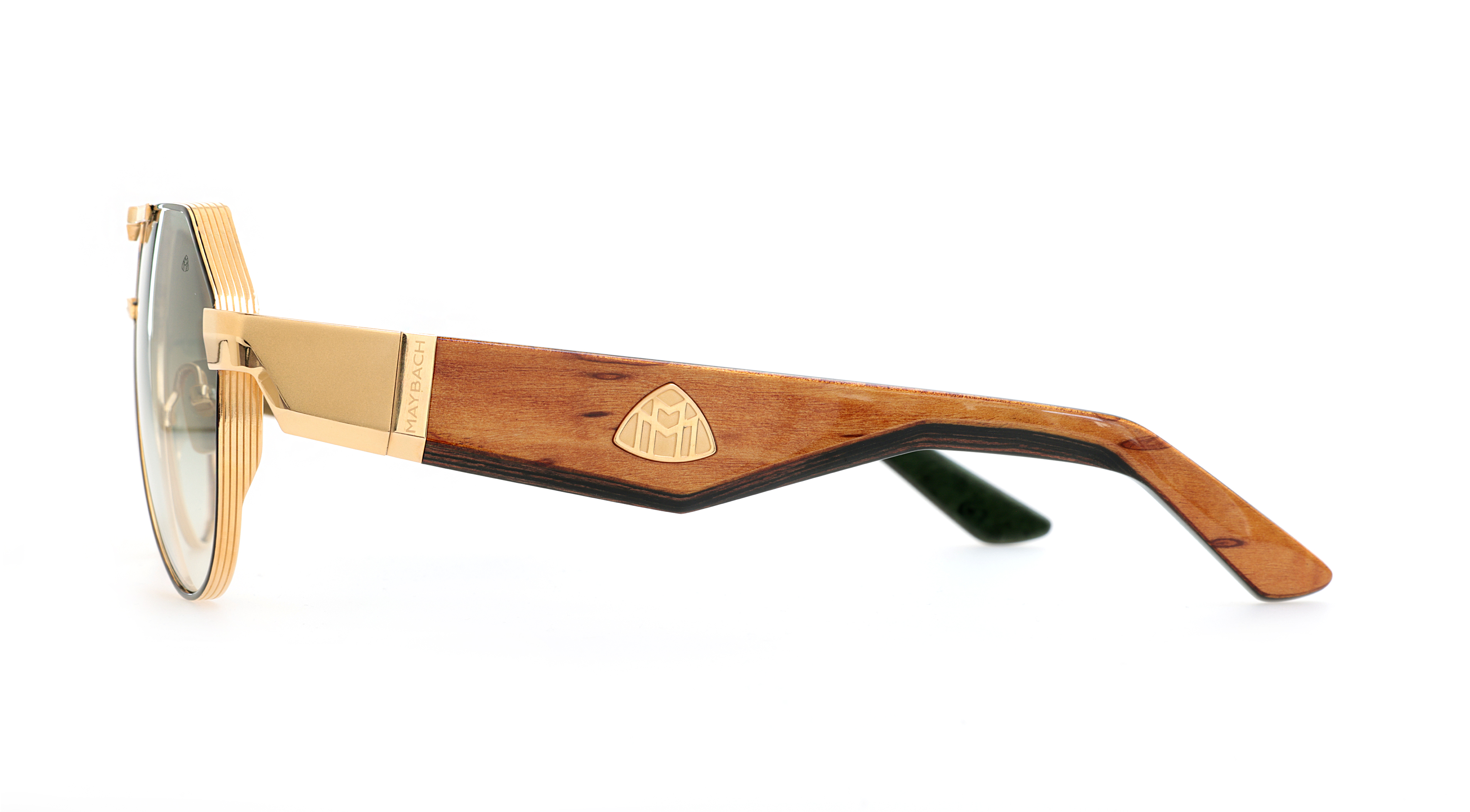 THE KING III / MT GOLD WOOD