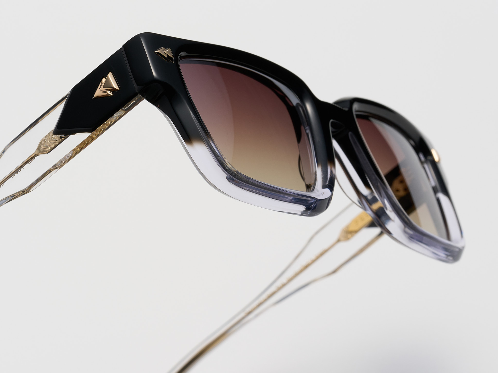 HOLLET / BLACK CRYSTAL FADE