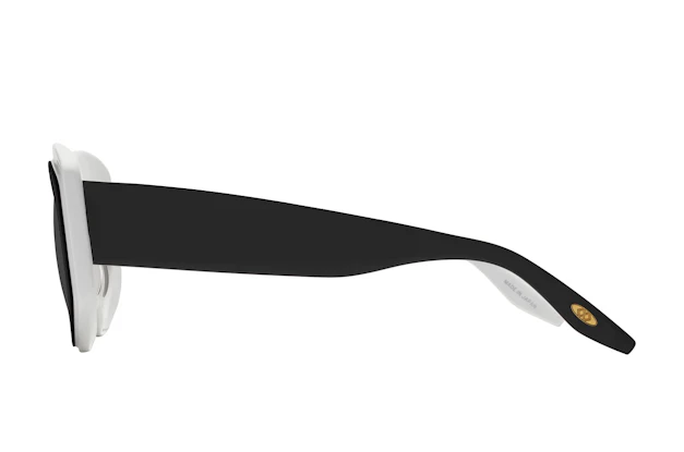 CRESCENDO / BLACK AND WHITE