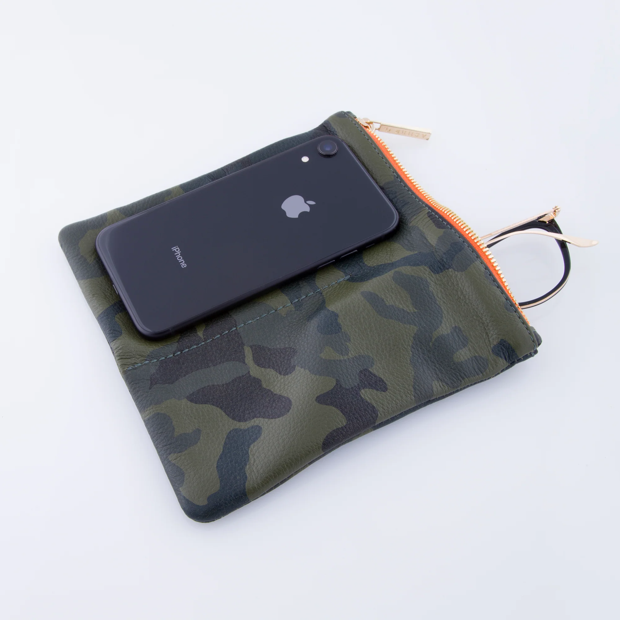 LEATHER CASE / GREEN CAMO ORANGE GOLD
