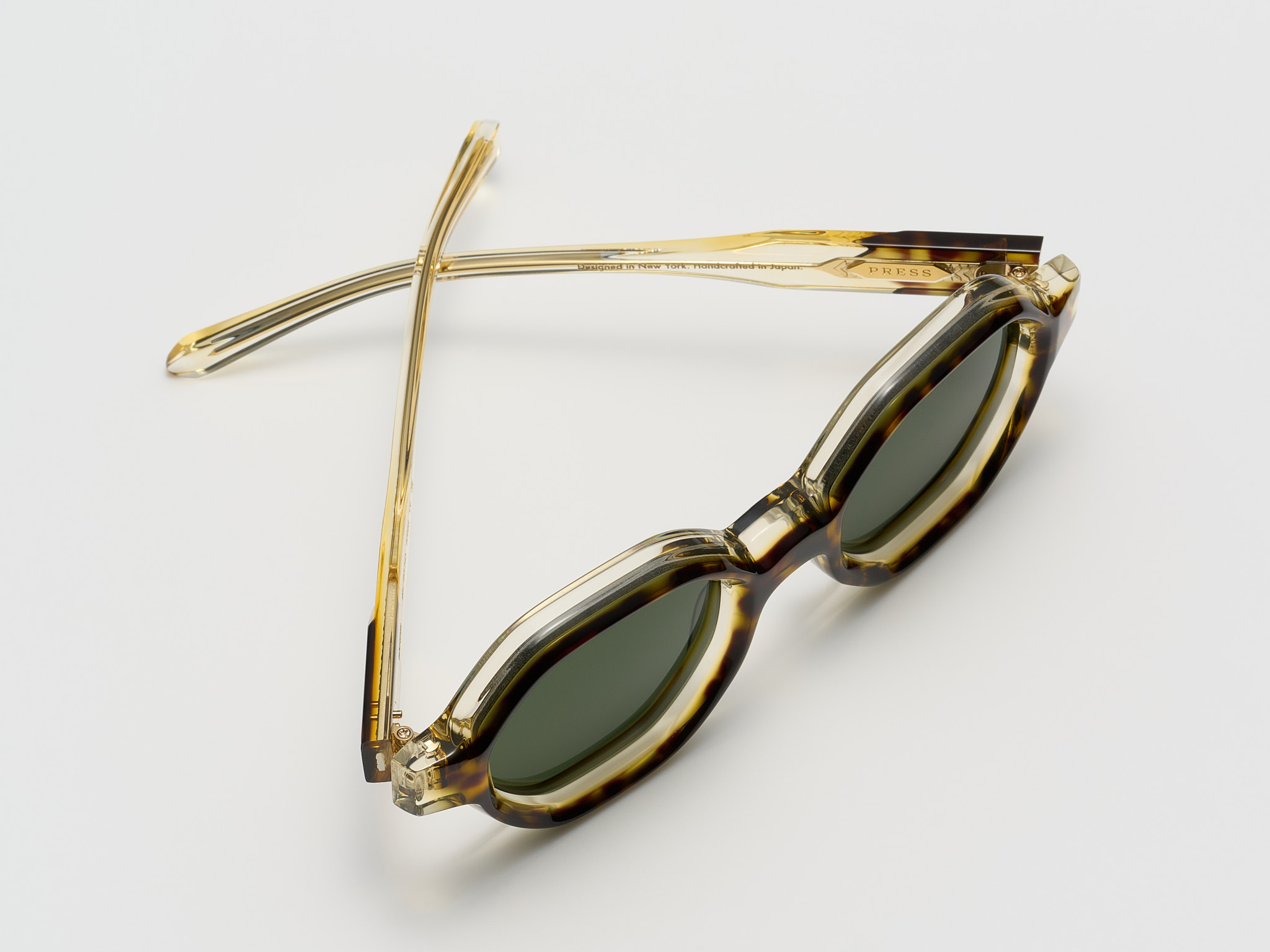 DANCER / CHAMPAGNE POETRY