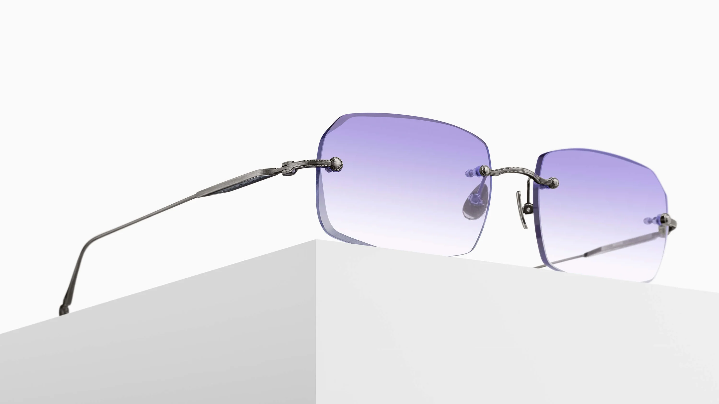 M5004 / ANTIQUE SILVER