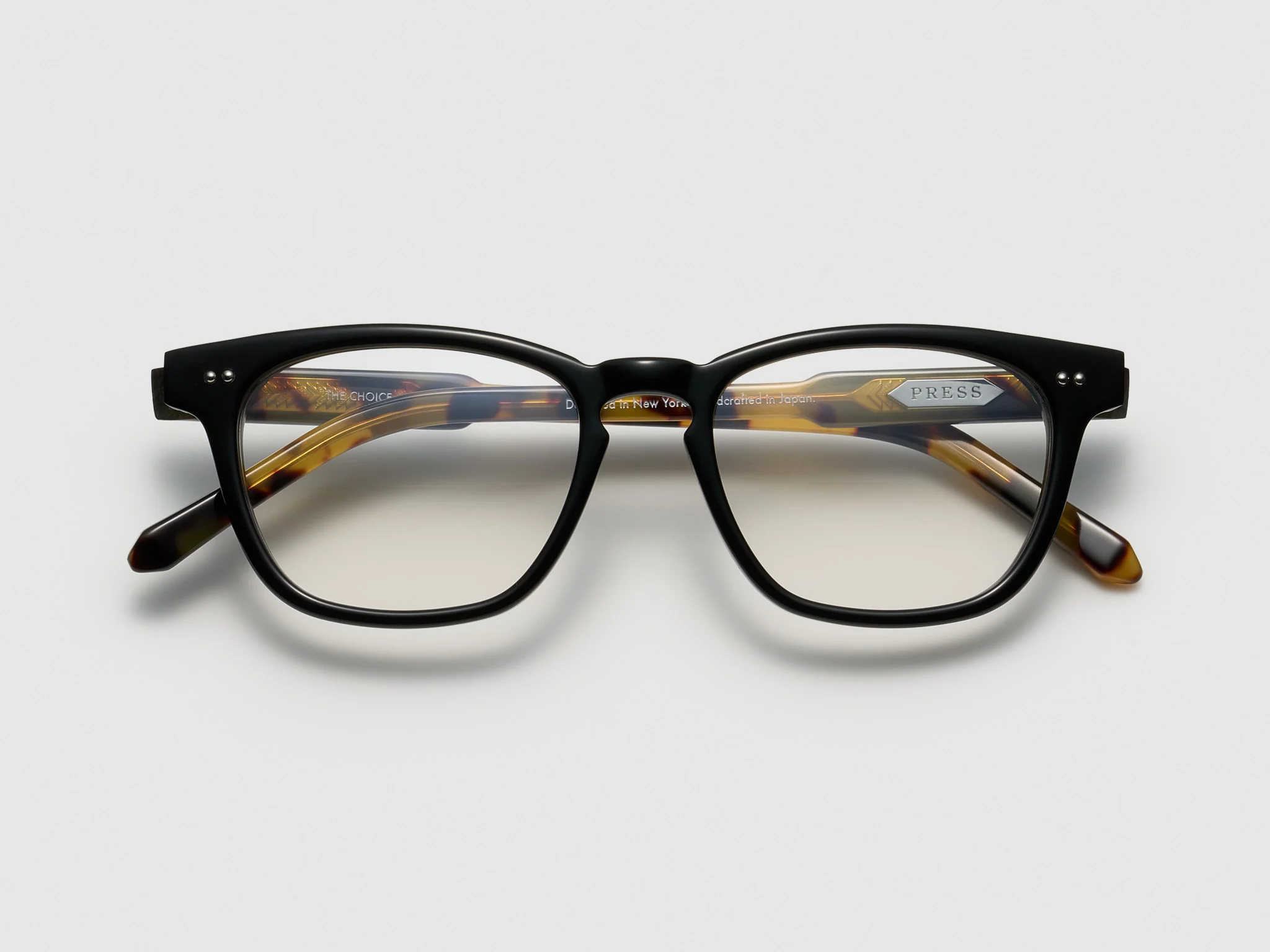 BLACK TORTOISE/SILVER