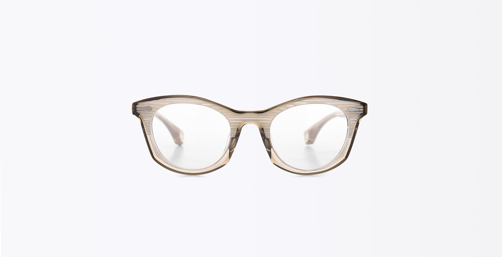 WHITE VENETIAN