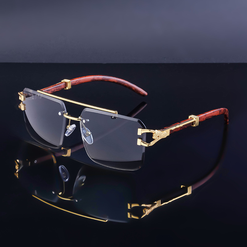ZZC-7547 / Brown, Gold - Black Lenses