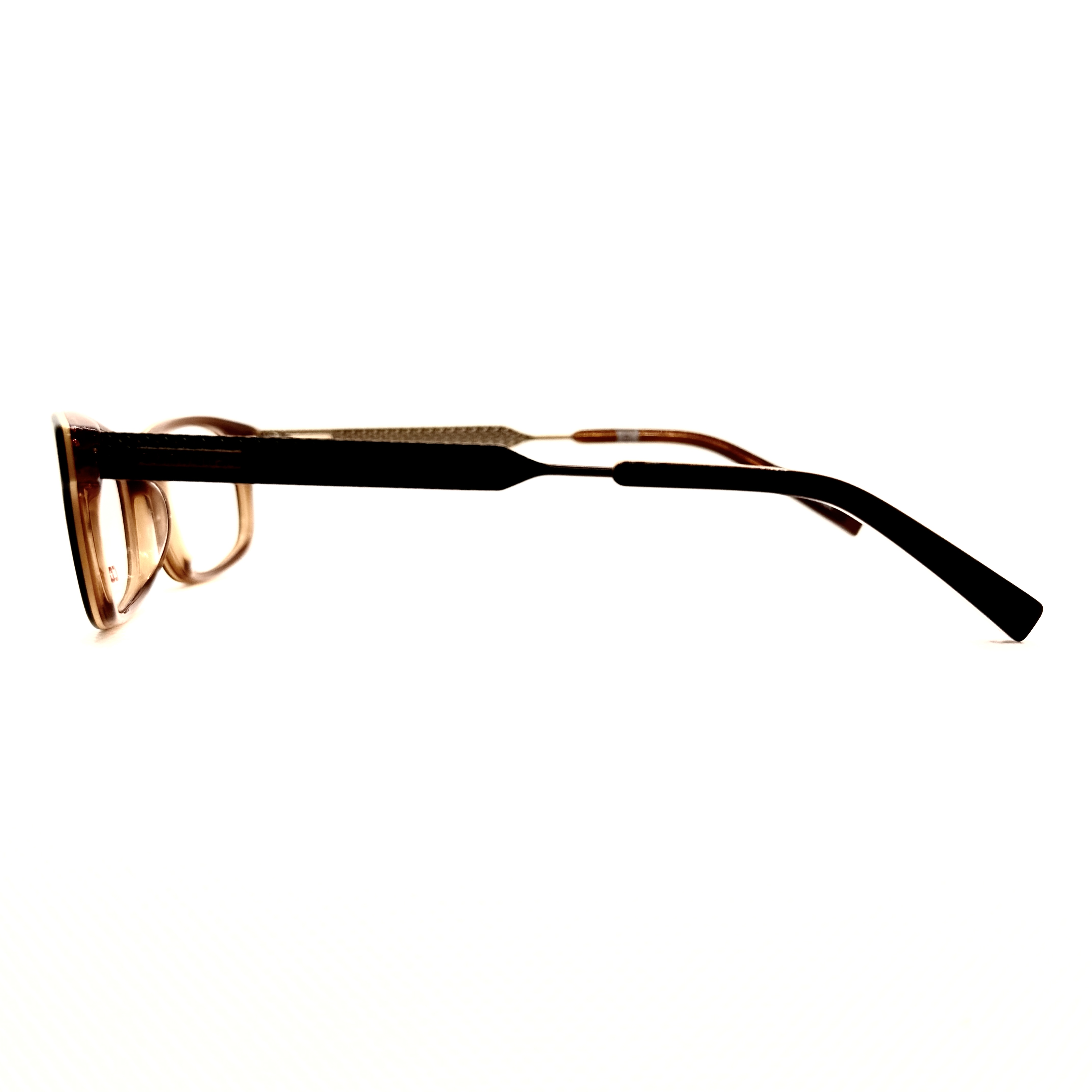 K021 / Brown 