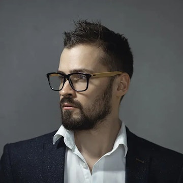 We pride ourselves on our extensive eyewear collection, featuring diverse frames and lenses suited for every age, style, and budget.