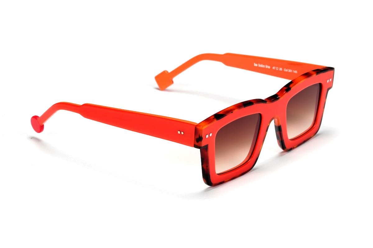 Tortoise/ orange