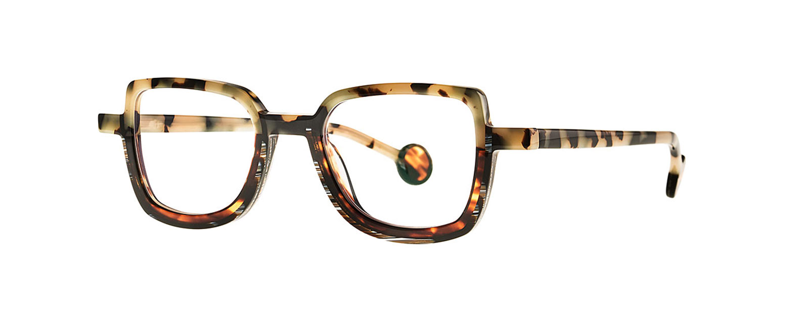 Dalmatian+Dark Brown Horn+Brown Ecail