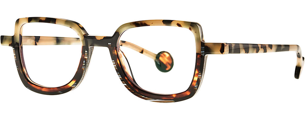 Dalmatian+Dark Brown Horn+Brown Ecail