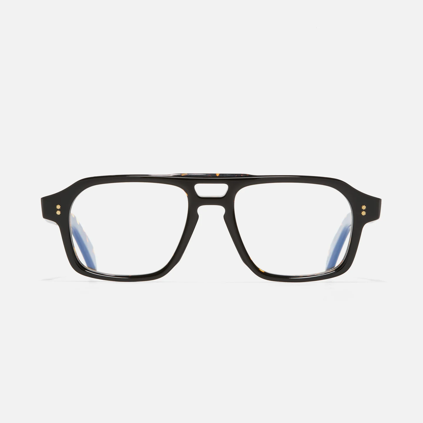 01 BLACK