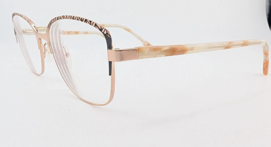 Elicia / Gold/Black