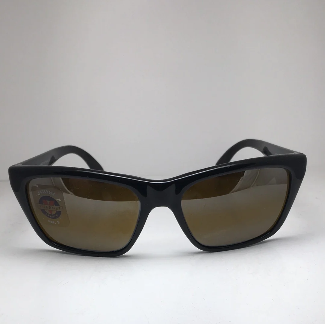 0001 BLACK