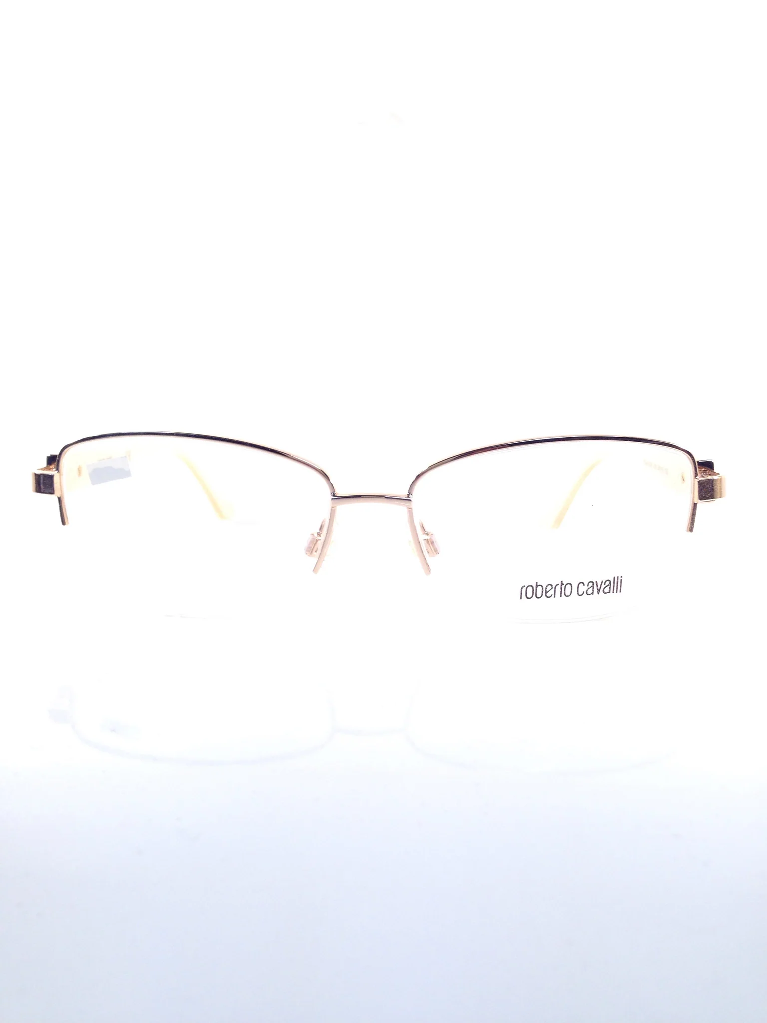 028 WHITE