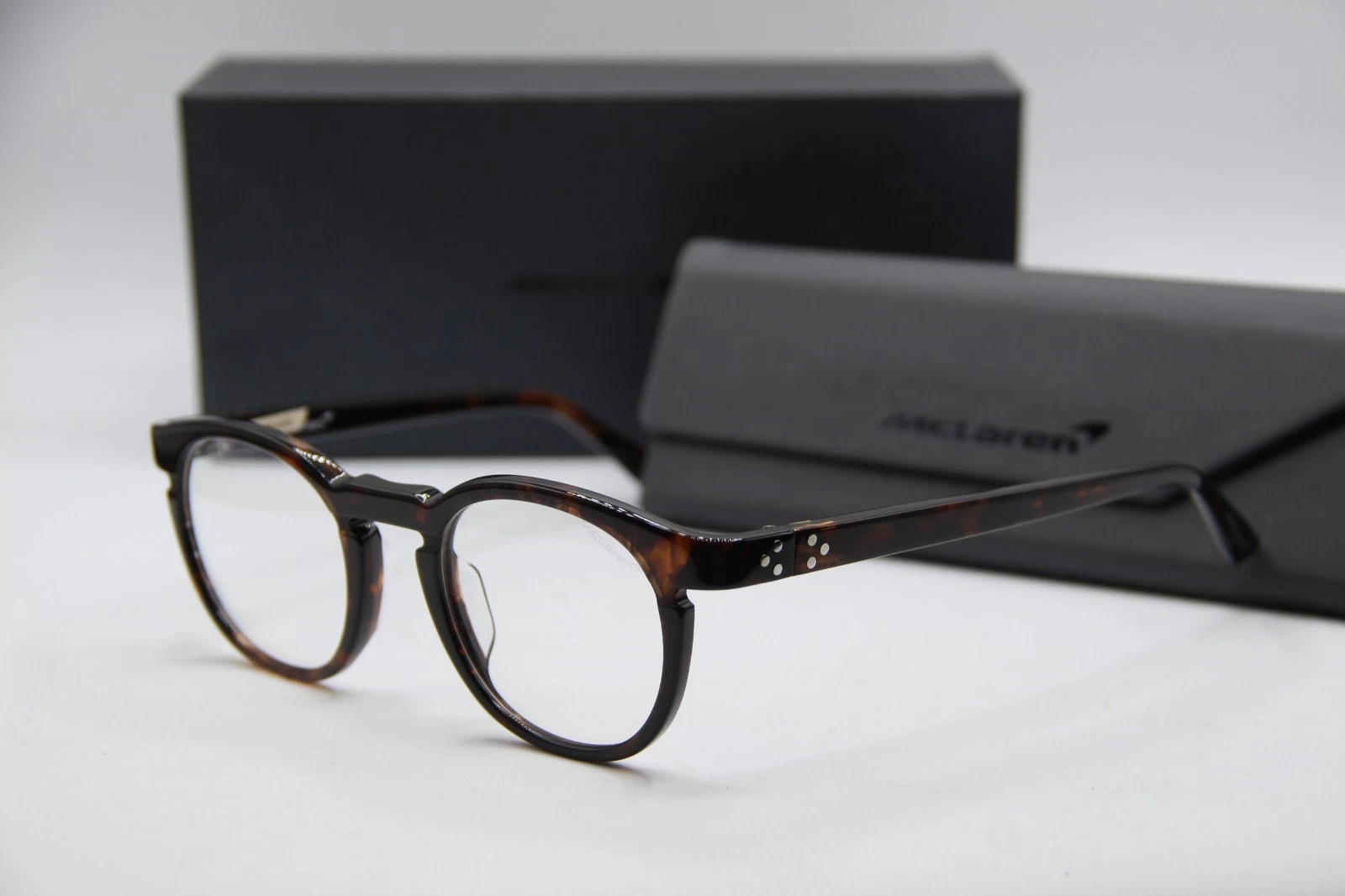 C02 TURTLE BROWN