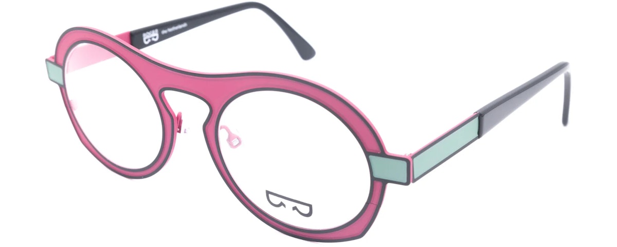 C2- Pink-Red/Clay Green/Black