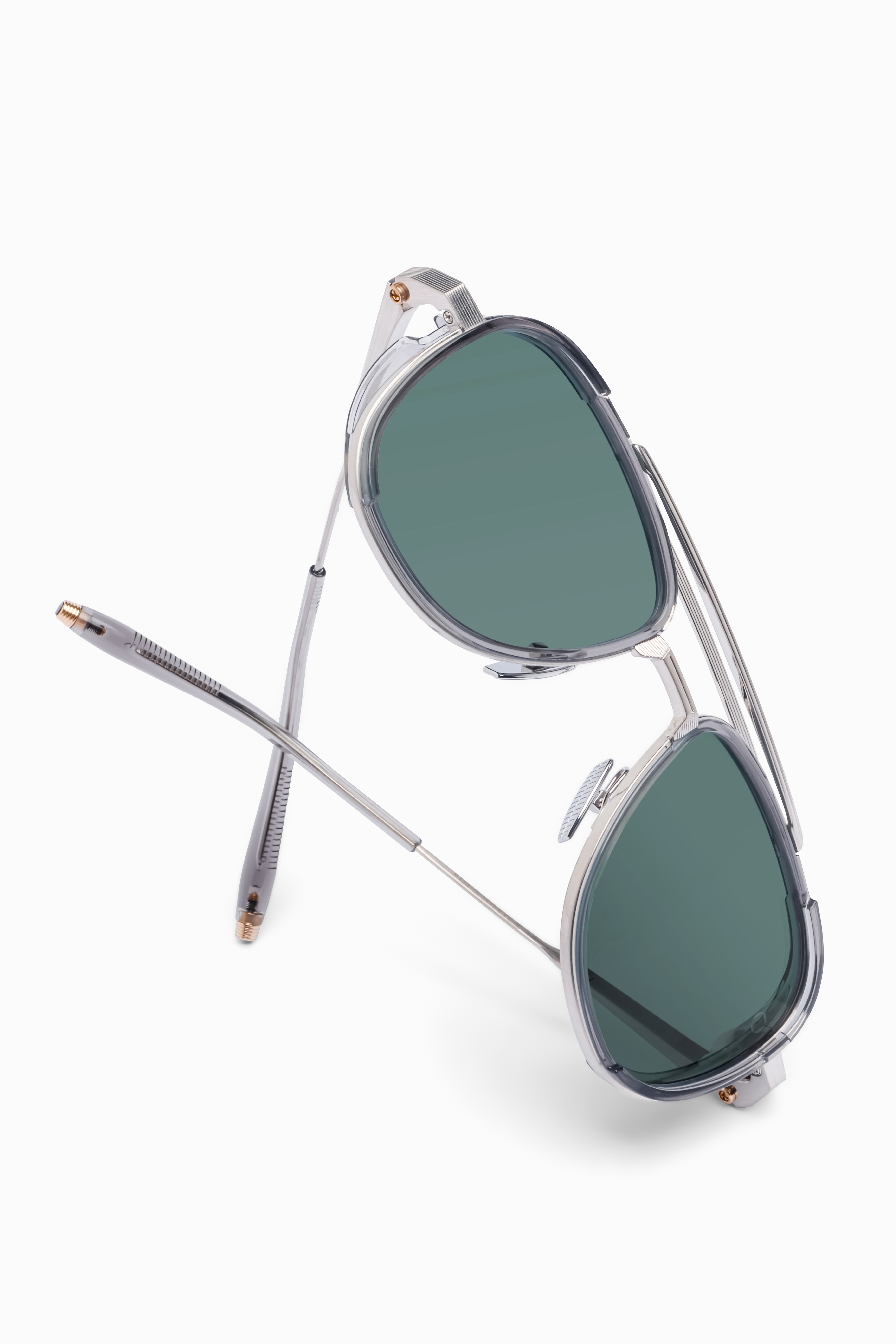 SPITZER / Brushed Shiny Palladium - Crystal Grey - Deep Emerald Green Lenses