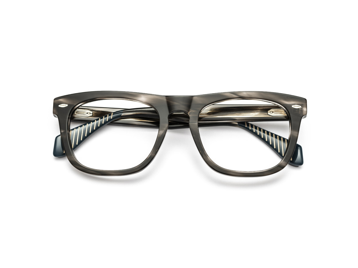 01 DK GRAY 5516