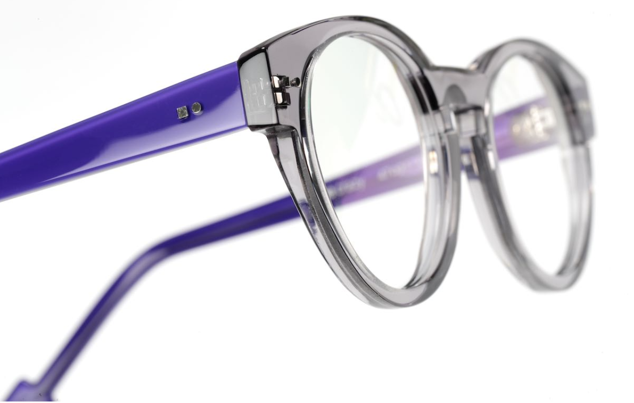 Be Crazy / Col 275 translucent grey glossy | violet glossy