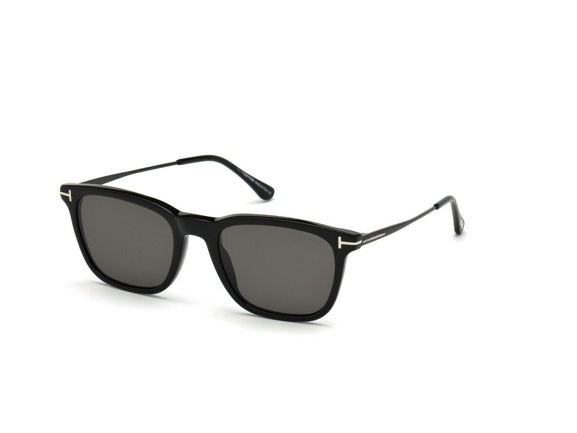 Shiny Black, Shiny Black Metal Temples / Smoke Polarized Lenses