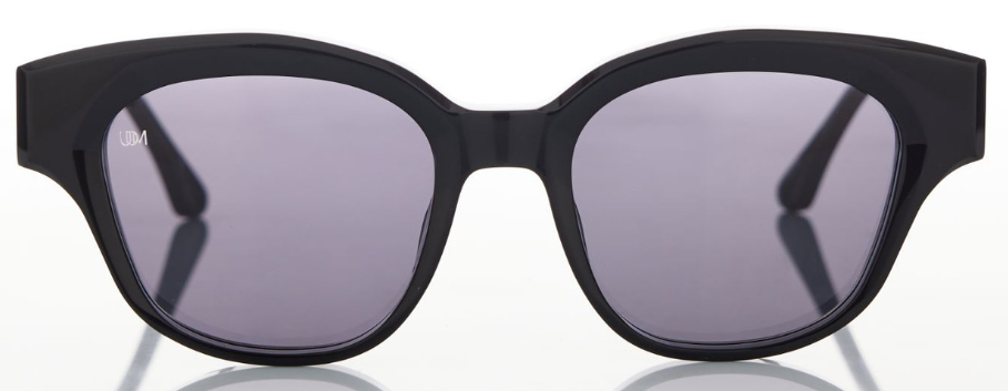 C04 BLACK