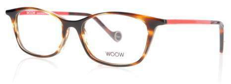 Transparent brown horn