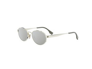 FENDI FE40180U aviator sunglasses in 32 G