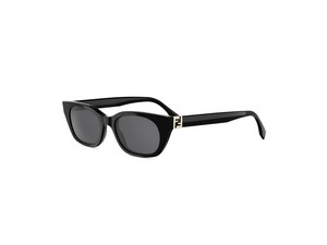 FENDI FE40206I cateye sunglasses in 01 A