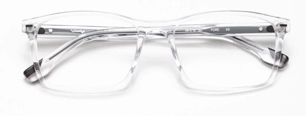 C05 White 