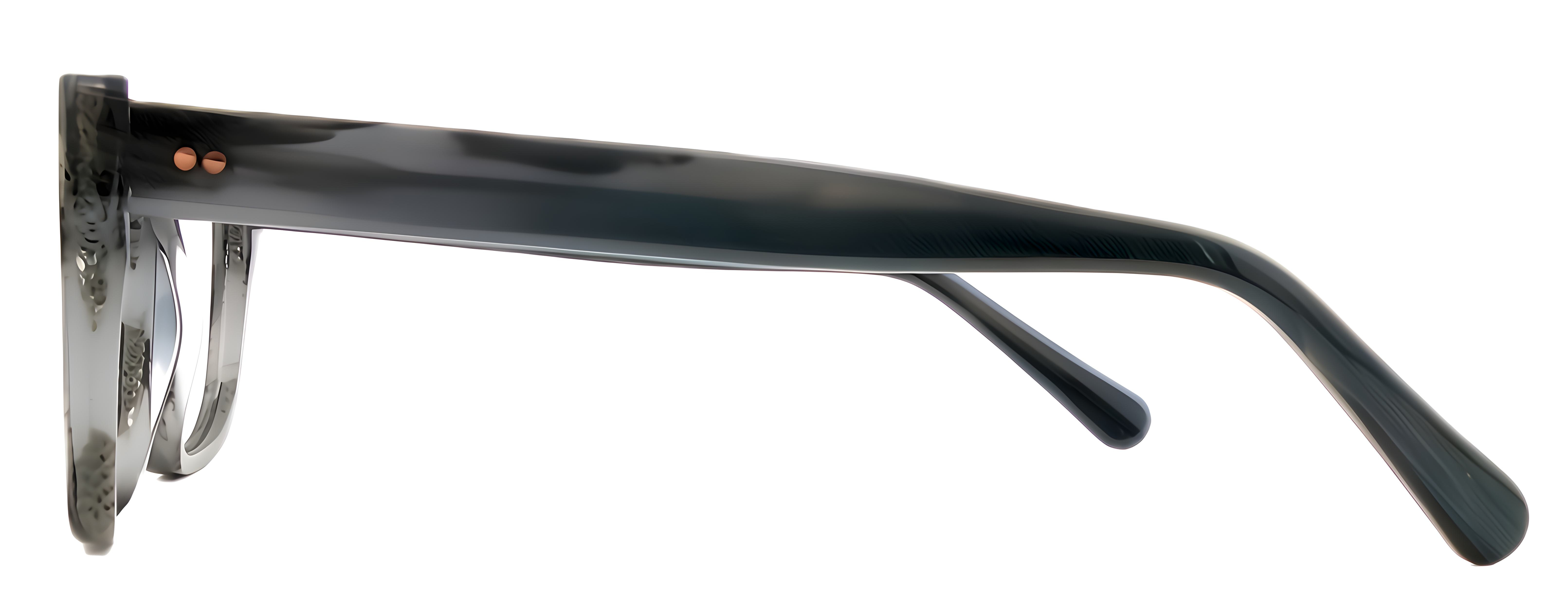 Tulare with Rivets / SH Grey Horn