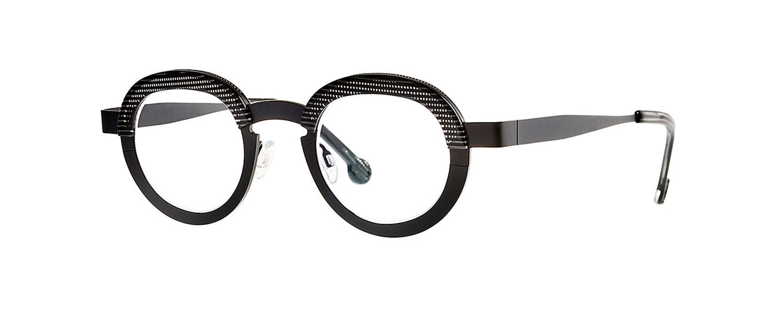 01 BlackMatPixelBlack11