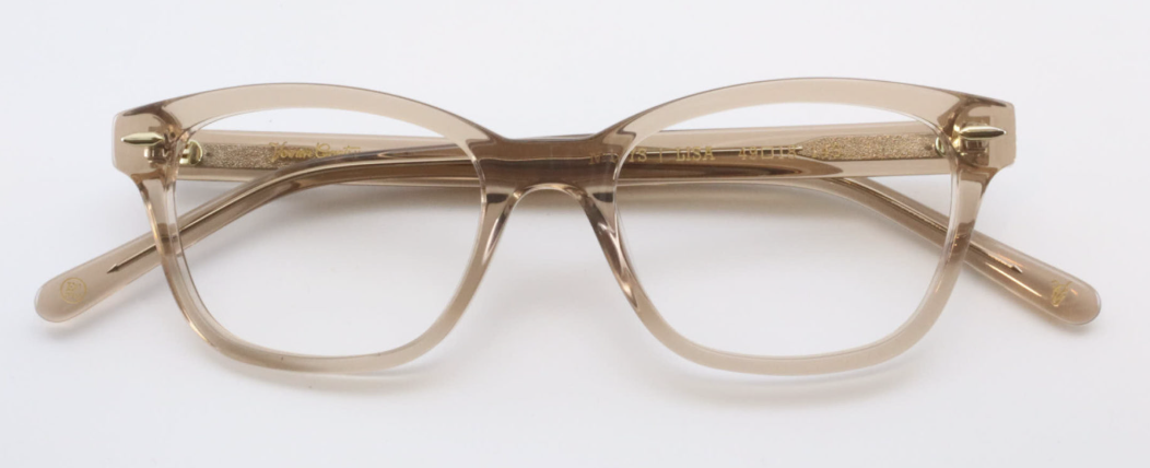 No.137S Beige Crystal