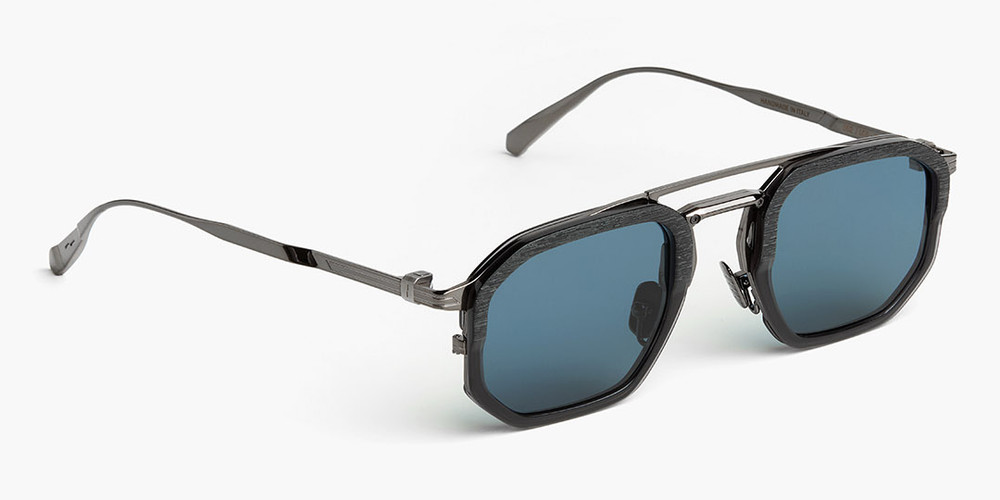 Nexus 04 / Crystal Black