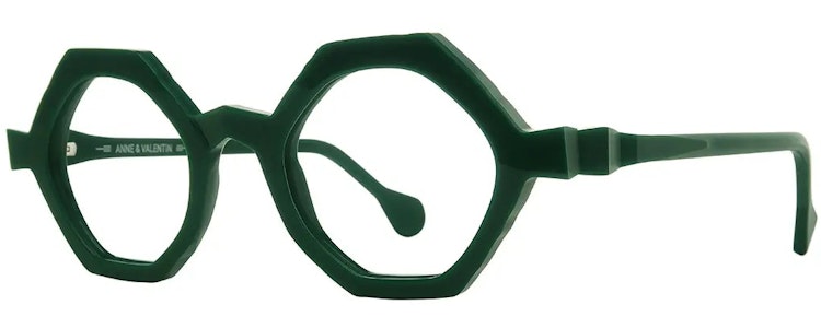 22C11