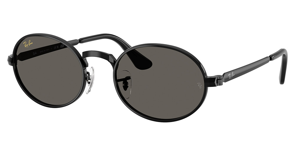 BLACK / ULTRA BLACK