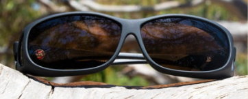 Black / Amber