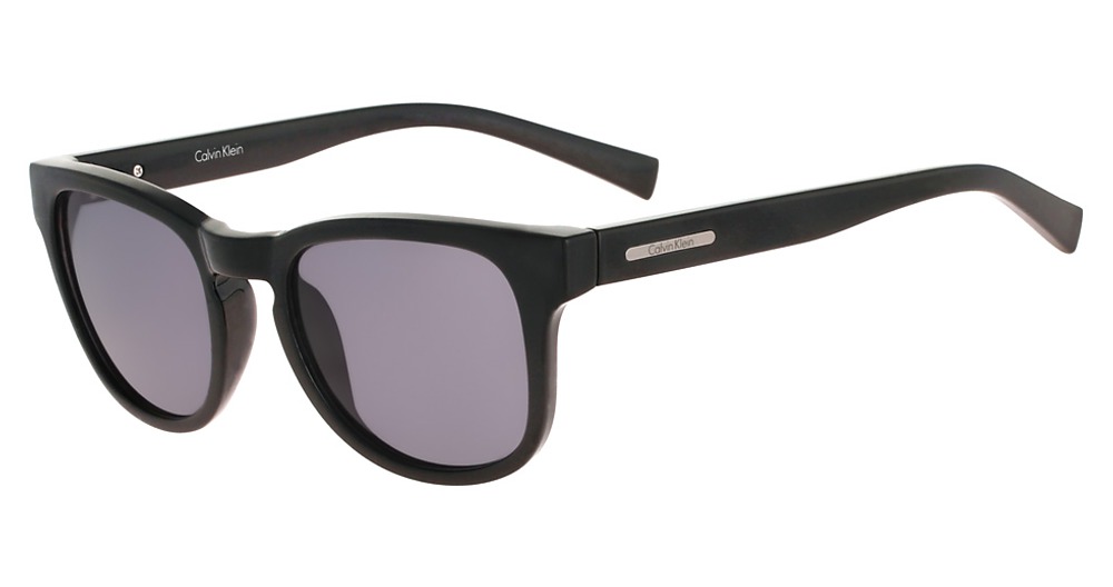 (001) SHINY BLACK