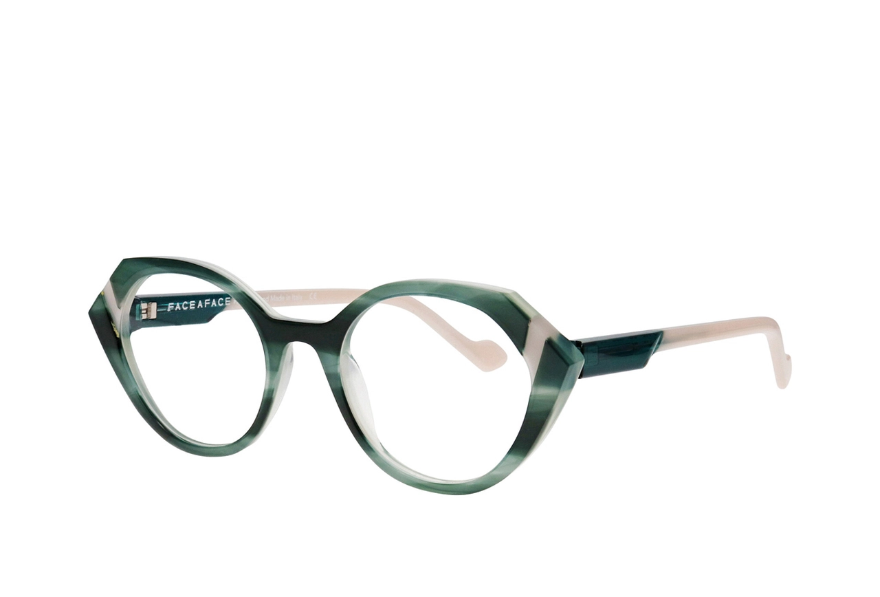 Tortoise Green Iris