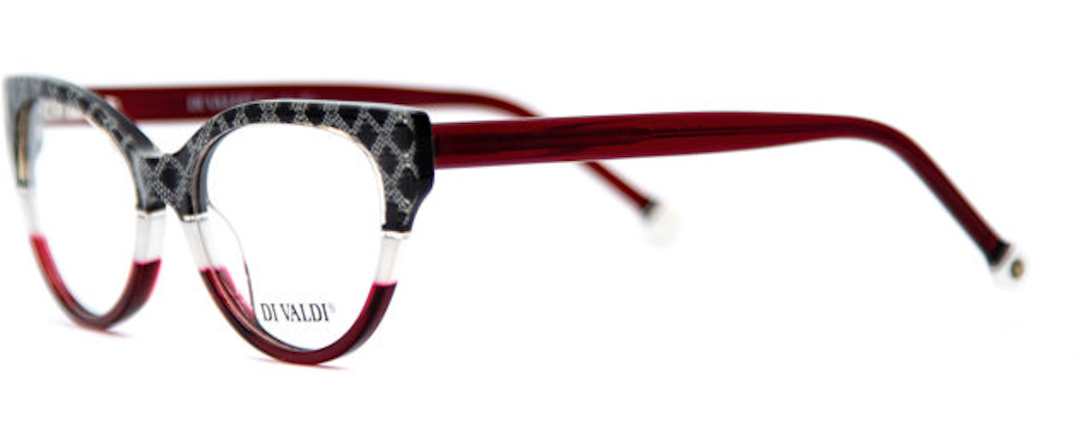 BLACK+RED & WHITE