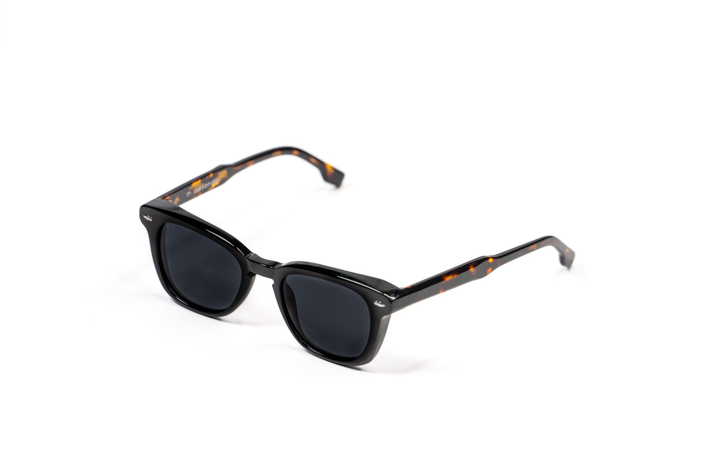 C2 Black Gloss on Tortoise