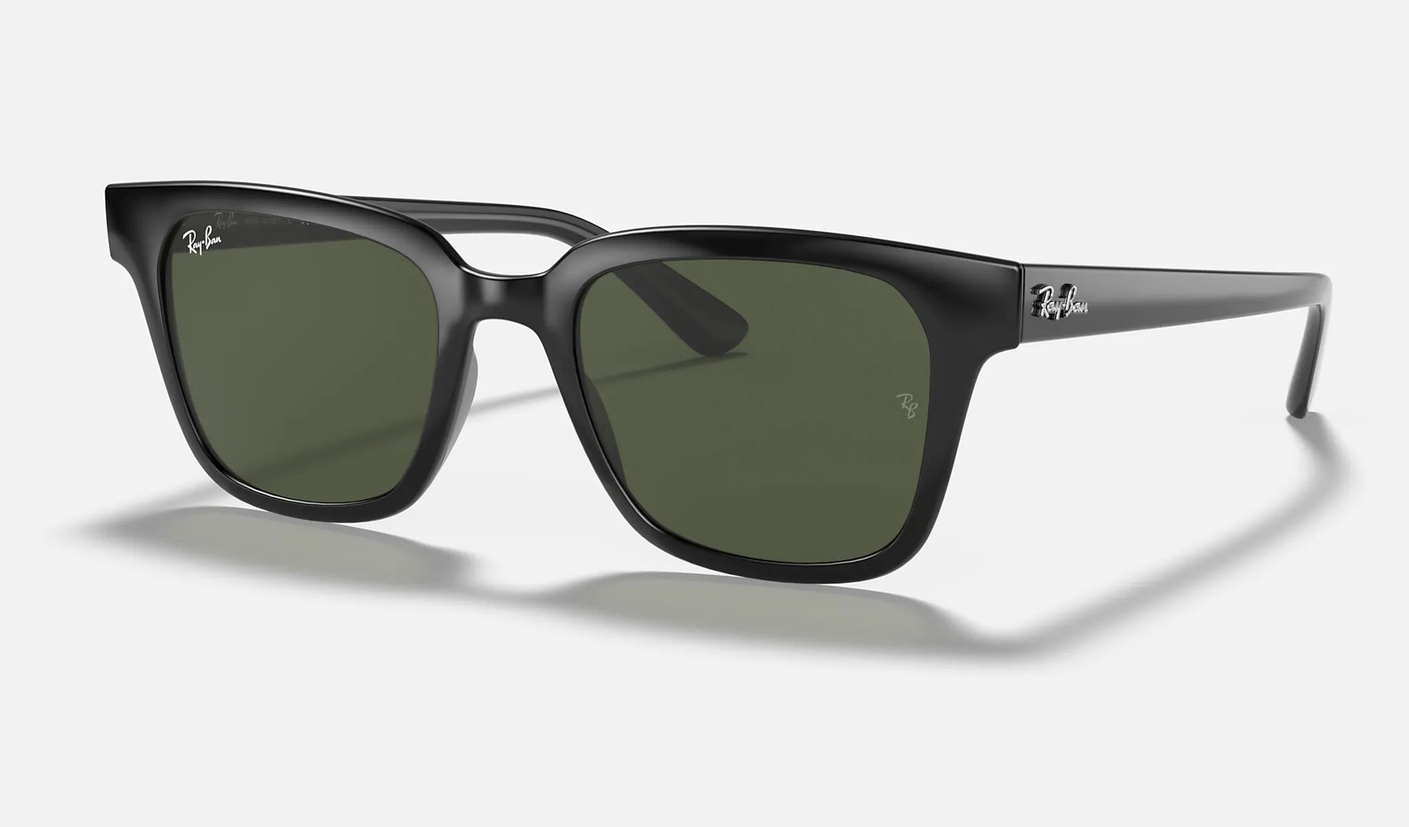 Ray-Ban RB4323 square sunglasses in Black/G 15 Green
